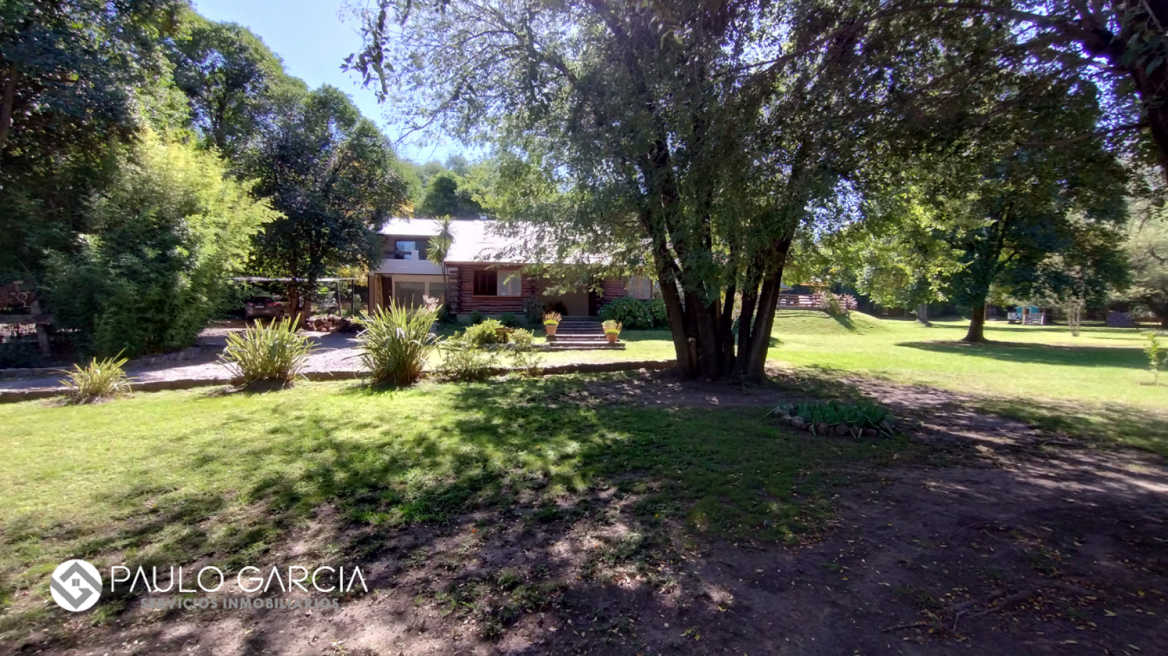 HERMOSA CASA CON DETALLES DE CATEGORIA