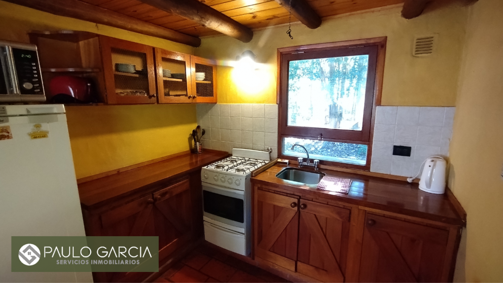 HERMOSA CASA ESTILO CABAÑA CON 1 DORMITORIO