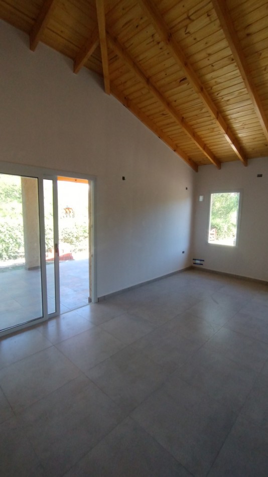 OPORTUNIDAD - CASA A ESTRENAR EN VILLA GENERAL BELGRANO