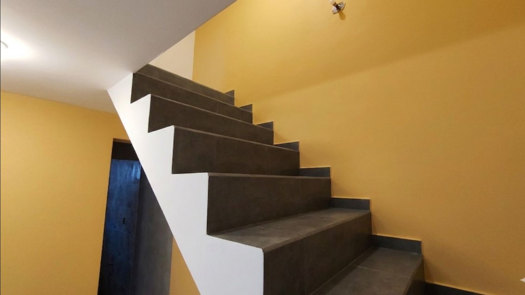 Casa a Estrenar en Los Reartes - Entorno Natural y Ubicacion Estrategica