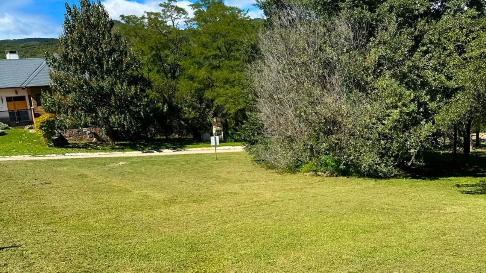 Exclusivo lote de 1.070 m2 en Barrio Cerrado  Los Molles  - Villa General Belgrano
