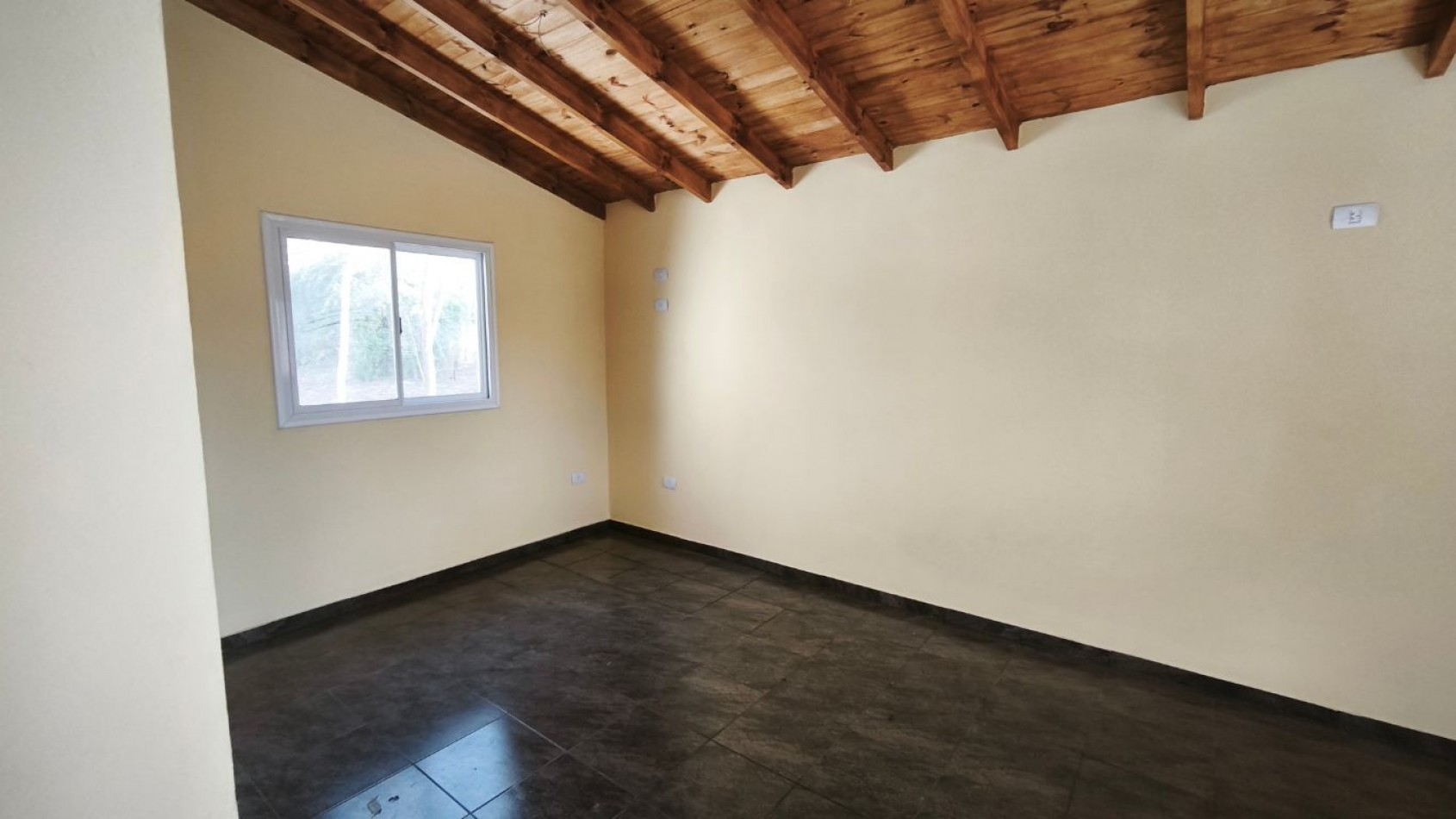 Casa a Estrenar en Los Reartes - Entorno Natural y Ubicacion Estrategica