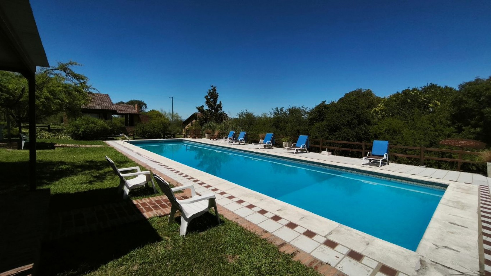 Oportunidad de Inversion: Exclusivo Complejo de Cabañas en Venta en Villa General Belgrano