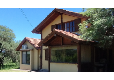 CASA EN VILLA GENERAL BELGRANO - OPORTUNIDAD DE INVERSION